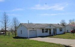  Young Dr, Stanford KY