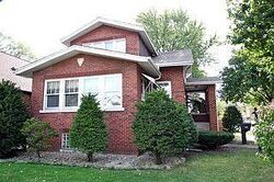 Pre-foreclosure in  GREENWOOD AVE Blue Island, IL 60406