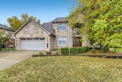 Pre-foreclosure in  PLEASANTDALE CT La Grange, IL 60525