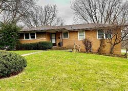 Pre-foreclosure in  N PATRICIA LN Peoria, IL 61614