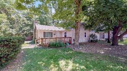 Pre-foreclosure in  WHEELER AVE Joliet, IL 60436