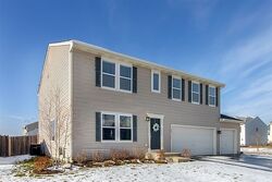 Pre-foreclosure in  BRAHMS RD Round Lake, IL 60073