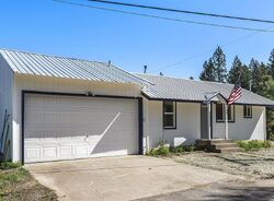 Pre-foreclosure in  ASPEN WAY Kingston, ID 83839