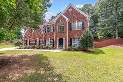 Pre-foreclosure in  THORNBUSH CT Powder Springs, GA 30127