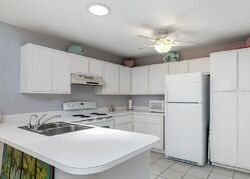 Pre-foreclosure in  FOXLAKE DR North Fort Myers, FL 33917