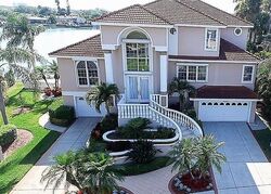Pre-foreclosure in  PASADENA POINT BLVD Saint Petersburg, FL 33707