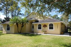 Pre-foreclosure in  122ND DR N Jupiter, FL 33478