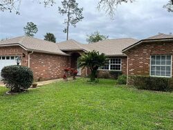 Pre-foreclosure in  FOUNTAIN GATE LN Palm Coast, FL 32137