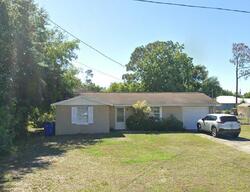 Pre-foreclosure in  OAK TER Lake Placid, FL 33852
