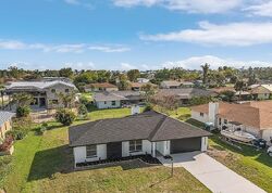 Pre-foreclosure in  BIRNAM WOOD LN Fort Myers, FL 33908