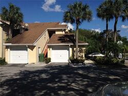 Pre-foreclosure in  SW 95TH TER  Hollywood, FL 33025