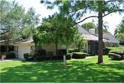  Lake Point Dr, Clearwater FL