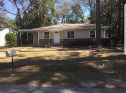 Pre-foreclosure in  SOUTHWOOD DR Tallahassee, FL 32301