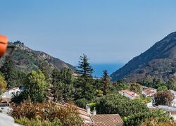  Michael Ln, Pacific Palisades CA