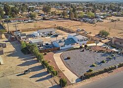  Luna Rd, Victorville CA