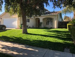 Pre-foreclosure in  MALIK AVE Ceres, CA 95307