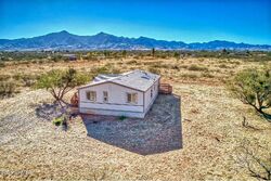 Pre-foreclosure in  E WINTERGREEN LN Hereford, AZ 85615