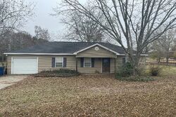  Cottonwood Rd, Dothan AL