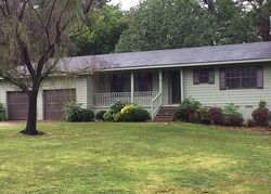 Pre-foreclosure in  CHRISTOPHER CIR Albertville, AL 35951