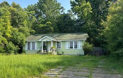 Pre-foreclosure in  BROSSETT ST Mobile, AL 36606