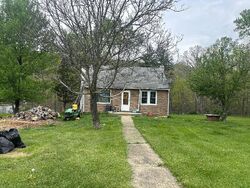 Pre-foreclosure in  BRICE HOLLOW RD SE Cumberland, MD 21502