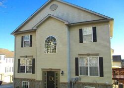  Foxshire Dr, York PA