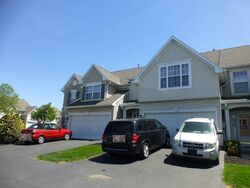 Pre-foreclosure in  SLATER HILL LN W York, PA 17406