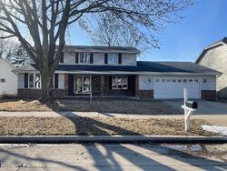 Pre-foreclosure in  S FIDELIS ST Appleton, WI 54915