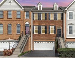Pre-foreclosure in  MISTY POND TER Purcellville, VA 20132