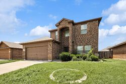 Pre-foreclosure in  GUARD HILL DR Fort Worth, TX 76123