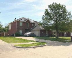 Pre-foreclosure in  SILVER CREEK DR Mesquite, TX 75181