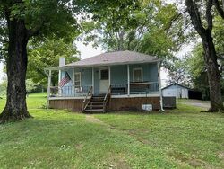  Old Highway 52, Westmoreland TN