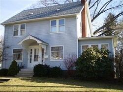 Pre-foreclosure in  FALLS AVE Cuyahoga Falls, OH 44221