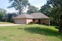 Pre-foreclosure in  GOLDEN OAKS CV Maumelle, AR 72113