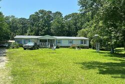 Pre-foreclosure in  SOUTHWEST DR Newport, NC 28570