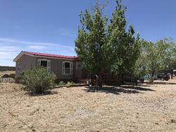  V Hill Rd, Edgewood NM