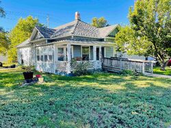  Forrest St, Sidney NE