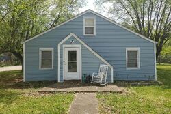  Pennsylvania St, Park Hills MO