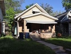 Pre-foreclosure in  OLIVE ST Kansas City, MO 64109