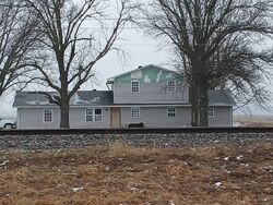 Pre-foreclosure in  N HIGHWAY 79 Elsberry, MO 63343