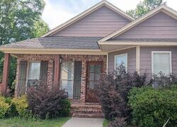 Pre-foreclosure in  FLEUR DE LIS Hattiesburg, MS 39402