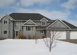Pre-foreclosure in  BAY SHORE DR NW Isanti, MN 55040