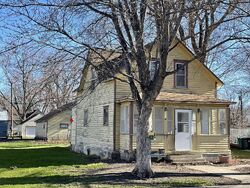  Union St, Tracy MN