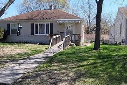 Pre-foreclosure in  VINCENT AVE S Minneapolis, MN 55423