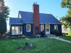 Pre-foreclosure in  ELLIOT AVE Minneapolis, MN 55417