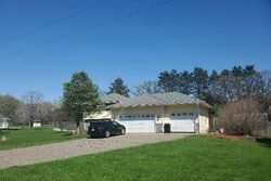 Pre-foreclosure in  UNIVERSITY AVE NE Andover, MN 55304