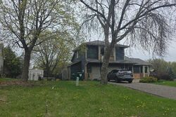 Pre-foreclosure in  SAFARI PASS Saint Paul, MN 55122