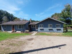 Pre-foreclosure in  BAUGH ST NW Elk River, MN 55330
