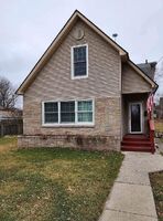  Lewis St, Belding MI