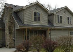 Pre-foreclosure in  SHOREVIEW DR Coloma, MI 49038